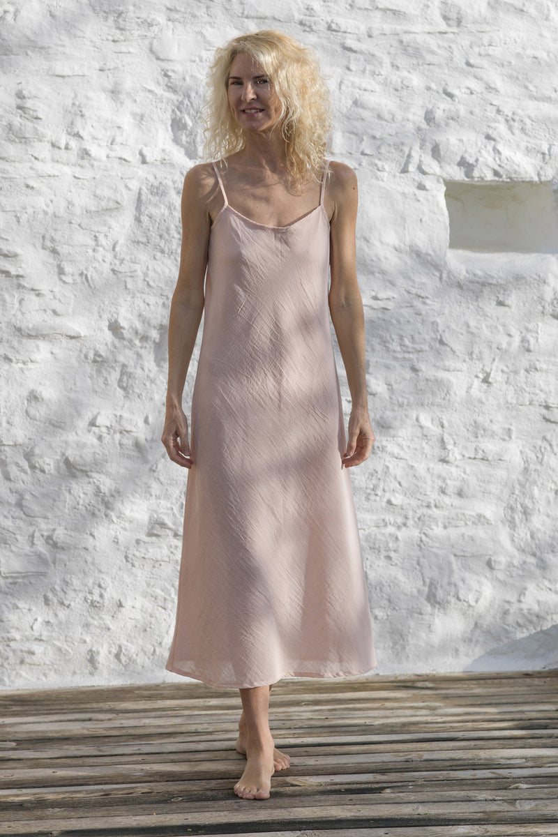 Sile Basic Slip Blush Dress