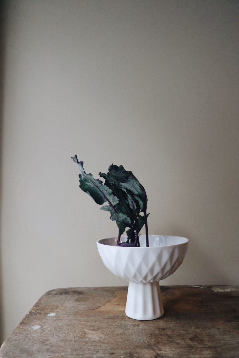 Diamond Handmade Ceramic Footed Serving Bowl